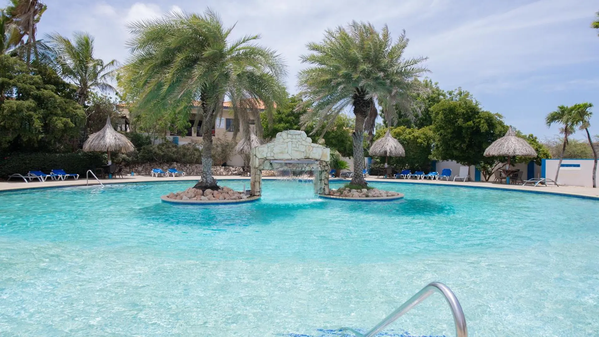 Sweet Escape - Entire Apartment On Private Resort Willemstad