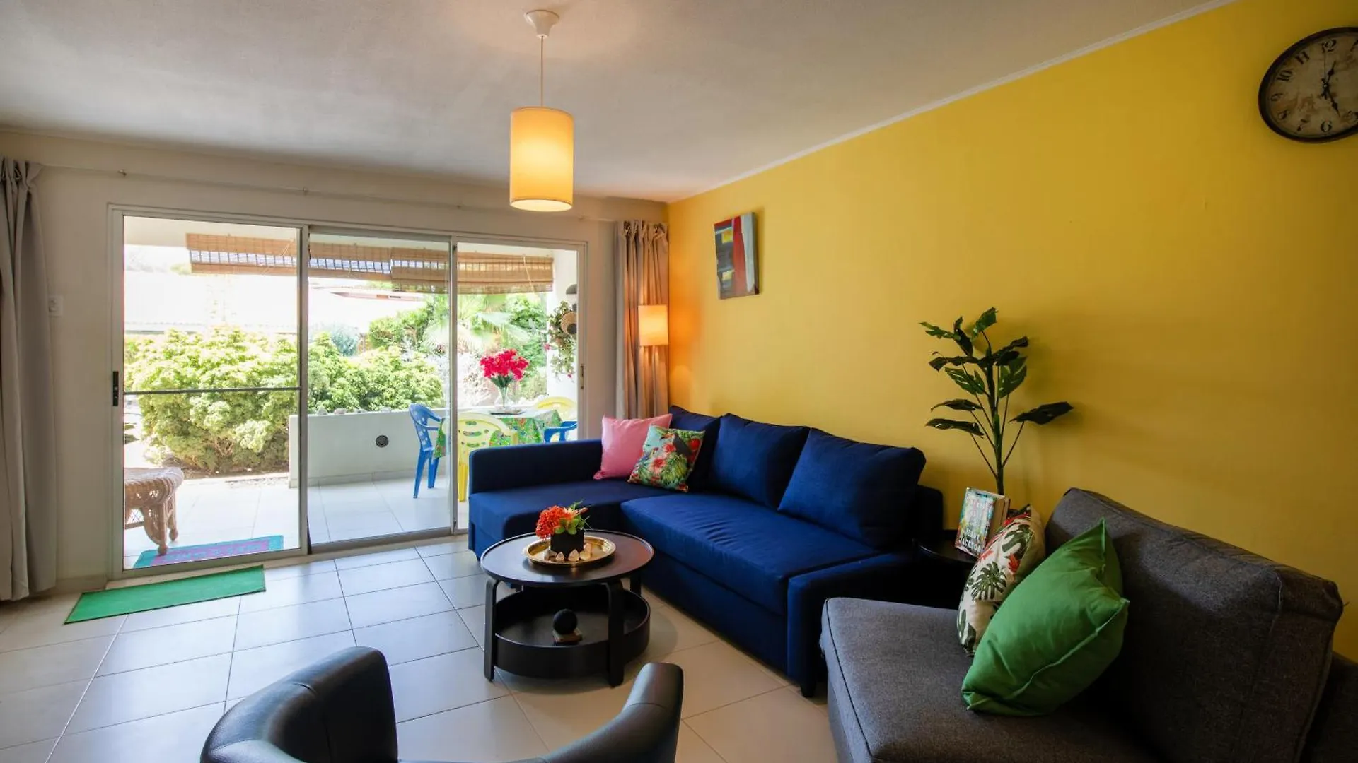 Sweet Escape - Entire Apartment On Private Resort Willemstad 0*,  Curaçao