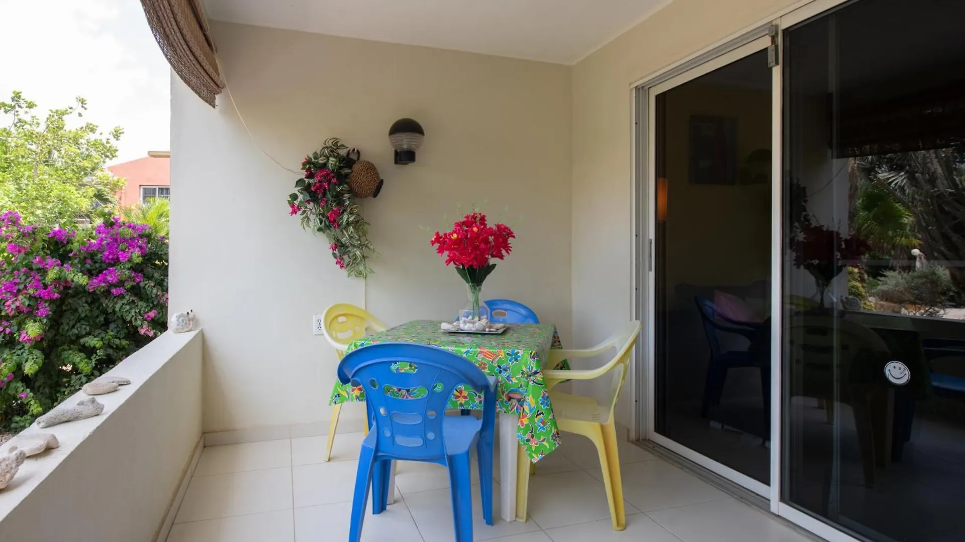 Sweet Escape - Entire Apartment On Private Resort Willemstad